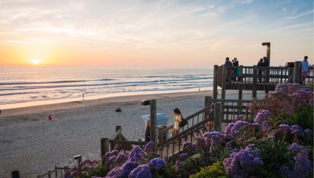 Pacific Beach sunny view