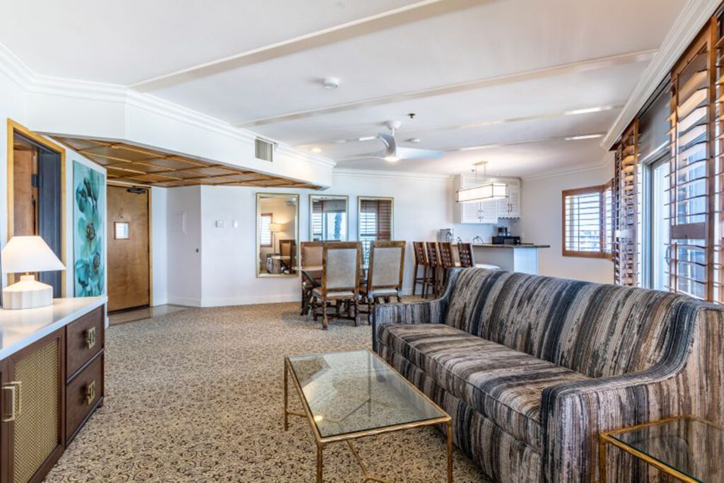 Grand Pacific Living Room