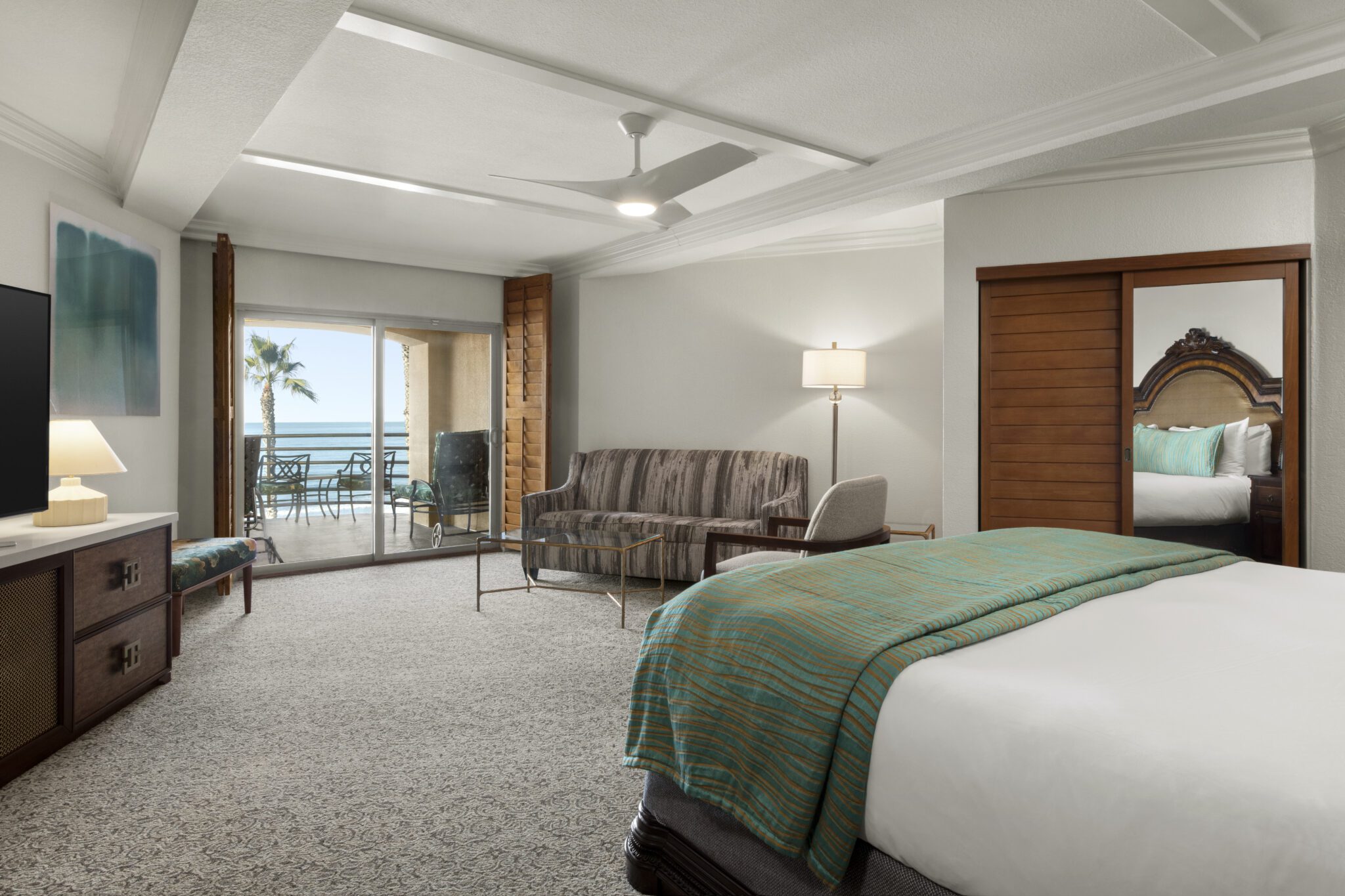 Pacific Sunset Suite