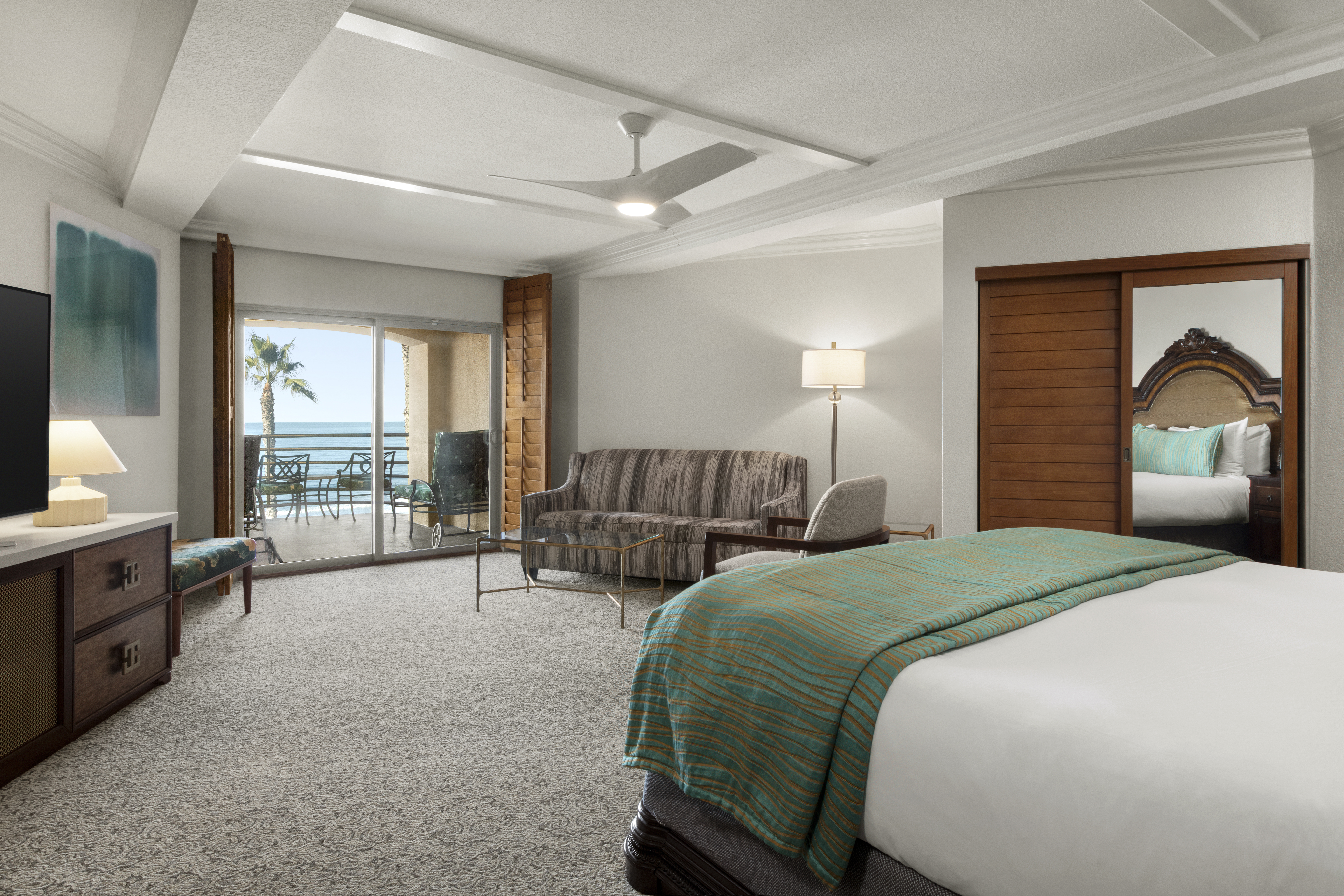 Pacific Sunset Suite