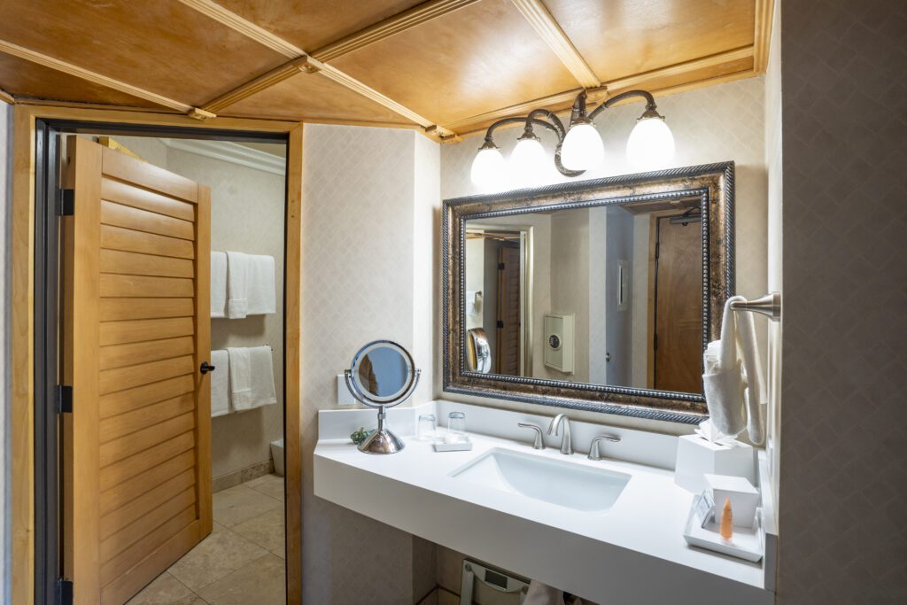 Bathroom Vanity