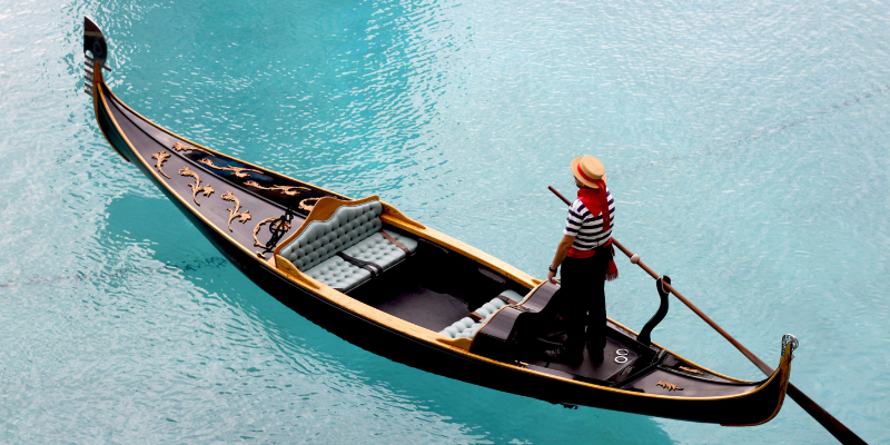 Gondola boat
