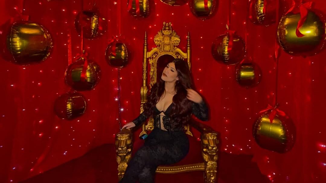 girl sitting o nchair