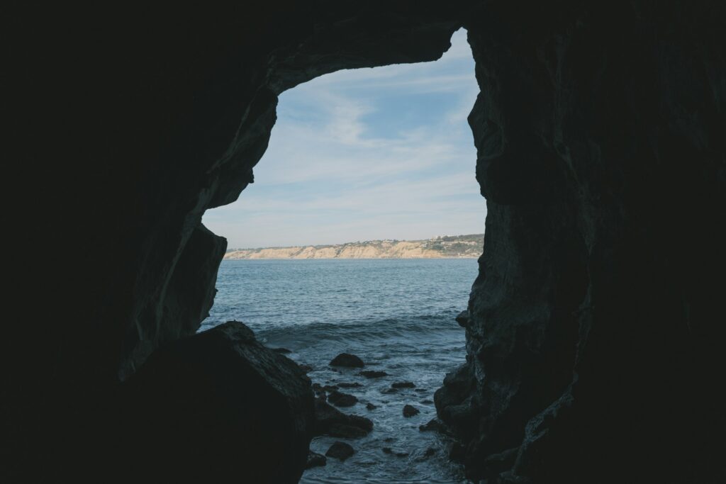 sunny jims sea cave