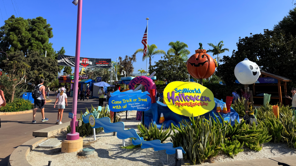 SeaWorld San Diego Spooktacular Sign